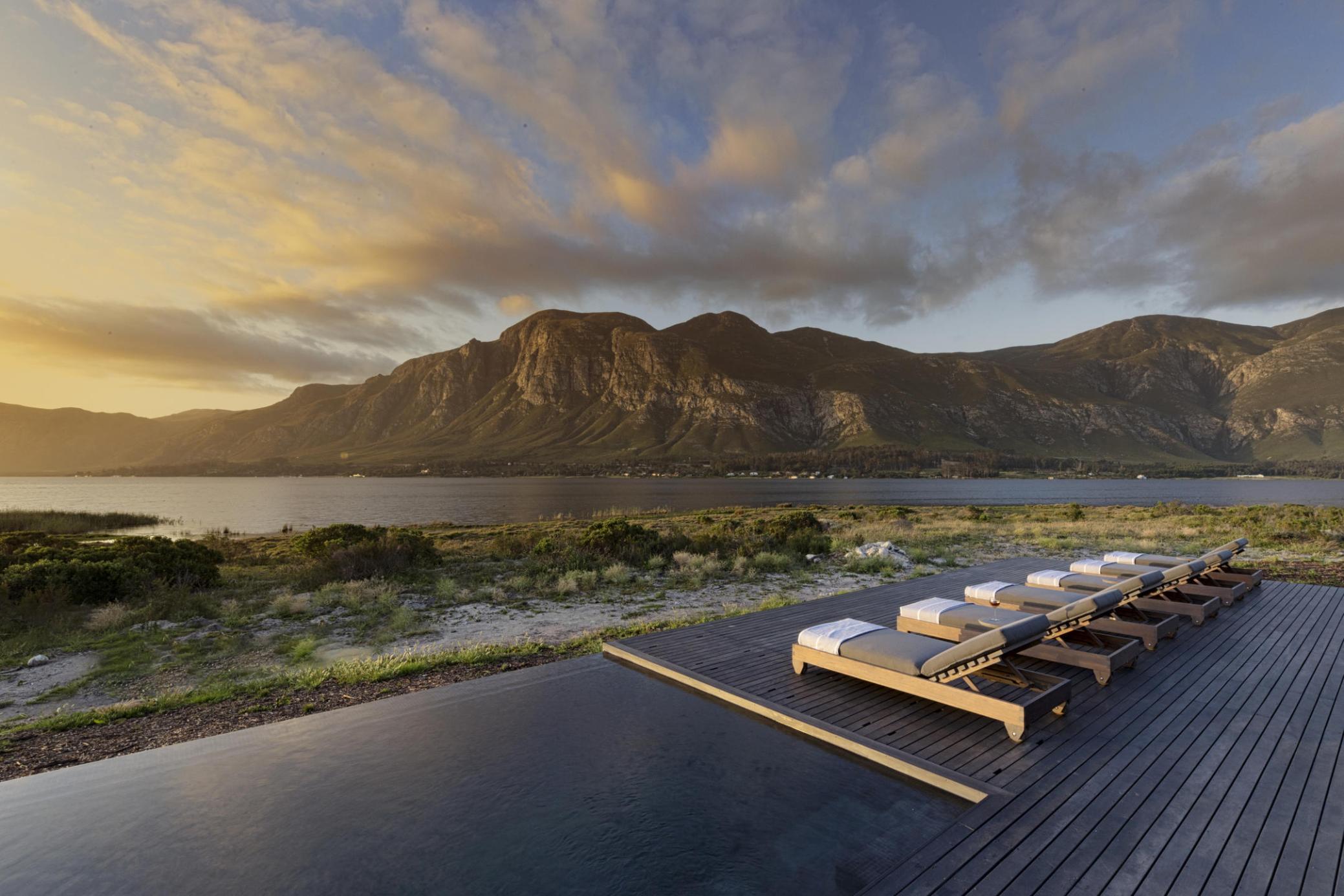 Perivoli Lagoon House 5